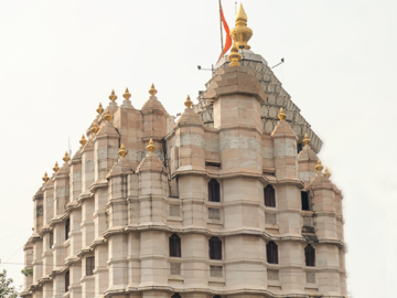 Mumbais-Wealthiest-Temple-Shri-Sidhivinayak_600x410-360x270